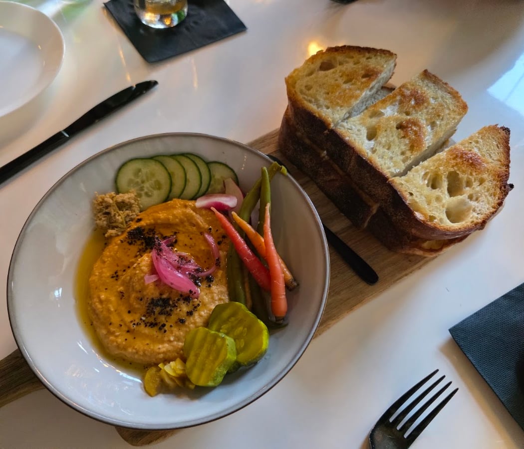 Topsoil Restaurant 4